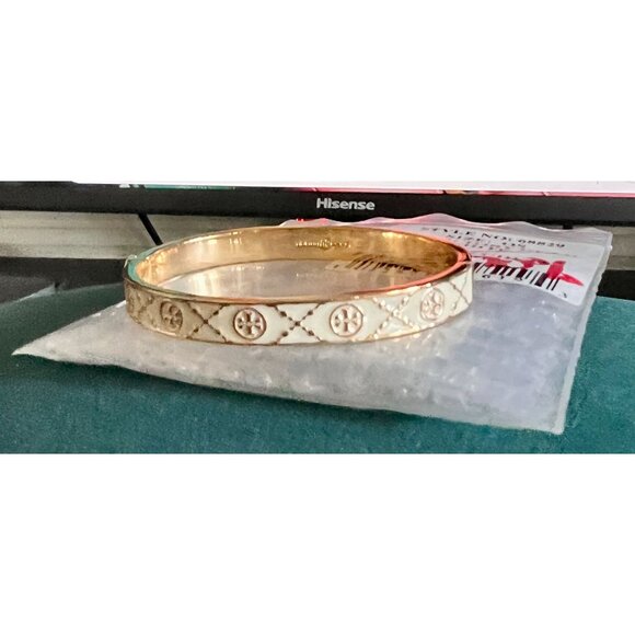Tory Burch Double T Monogram Gold & Ivory Enamel Logo Bracelet - Picture 5 of 7